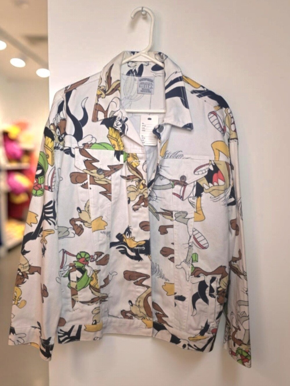 Looney Tunes Official All Over Print White Denim Trucker Jacket Size Medium AOP